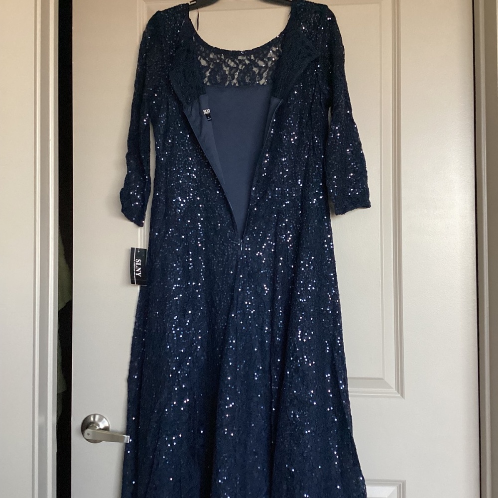 SL FASHIONS Lace Overlay Fit & Flare Midi Dress, size 10 - Picture 8 of 14